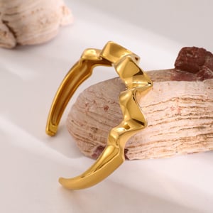 1 Piece Retro Simple Style Wave Geometric Stainless Steel  Gold Color Women's Bangles h5 